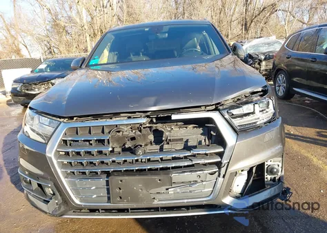 2018 Audi Q7 3.0T Premium из США, поврежденный, VIN WA1VAAF73JD054944